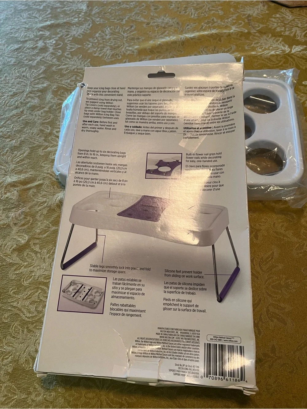 Wilton Cake Decorating Icing Stand